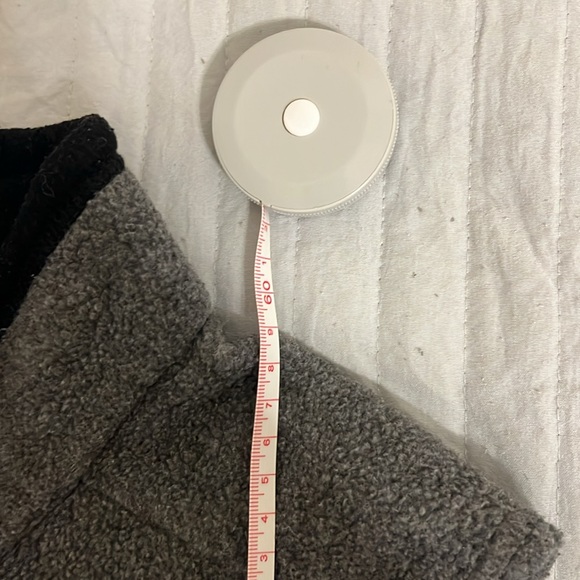 Patagonia Gray Vest - Picture 4 of 7